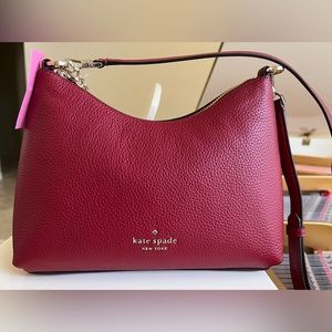 *SALE* Kate Spade ♠️ Zippy Leather Conv Crossbody
